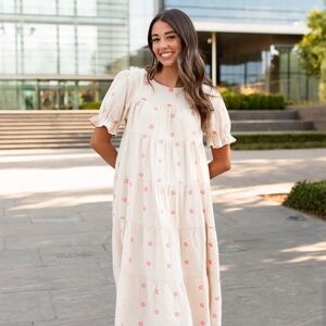 Chic Embroidered Daisy Midi Dress